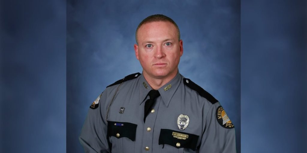 KSP trooper assigned to Muhlenberg County killed in crash, police say - 14 News WFIE Evansville