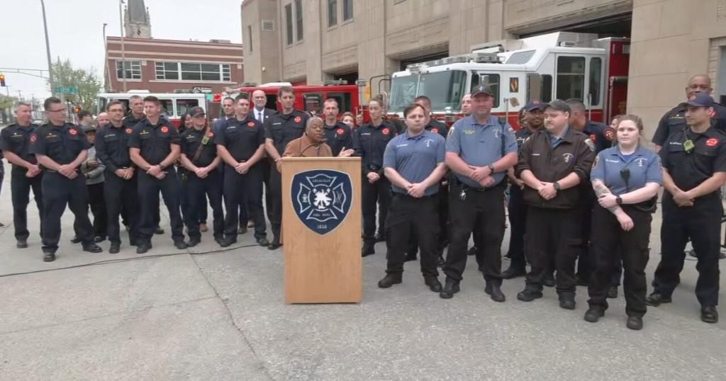 Kentucky lawmakers honor Louisville firefighters who rescued semi driver dangling from bridge - WDRB